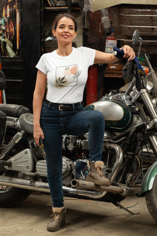 Womens Graphic tee GW1-24 Womens Graphic tee GW1-24